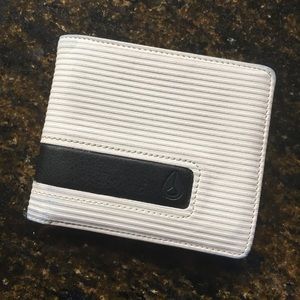 Nixon Genuine Leather White and Black Men’s Wallet